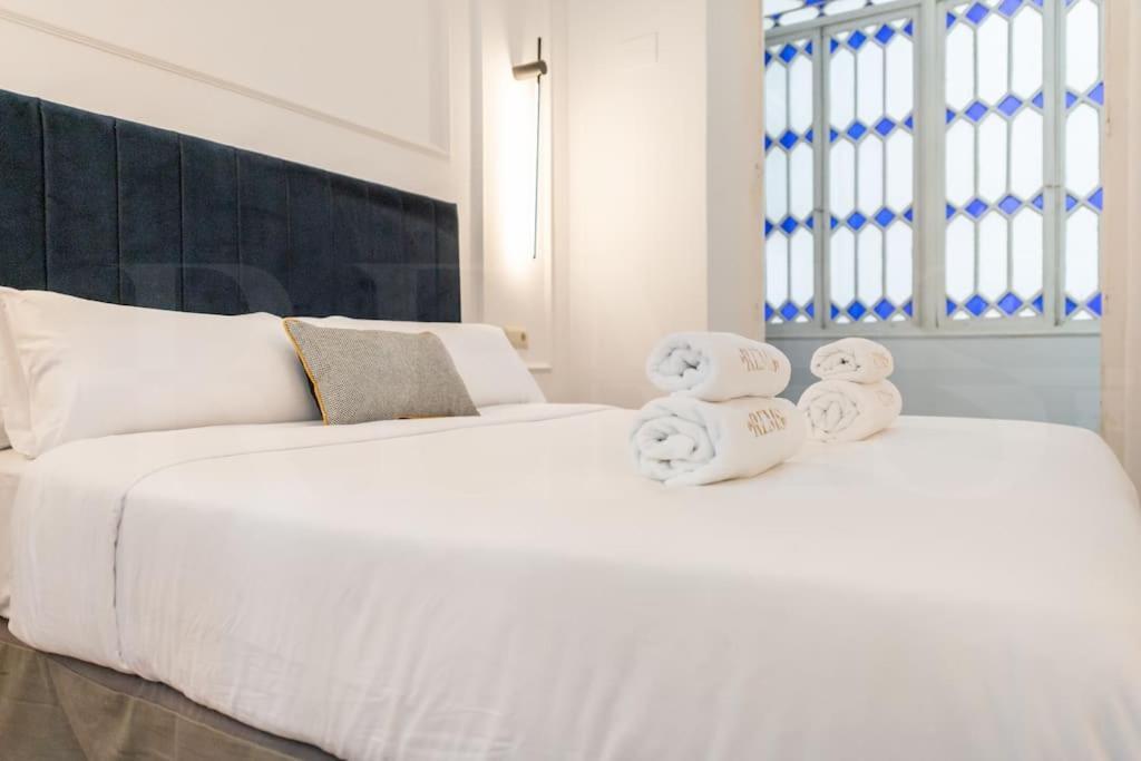 Historic Gem With Modern Comfort By Rems Appartement